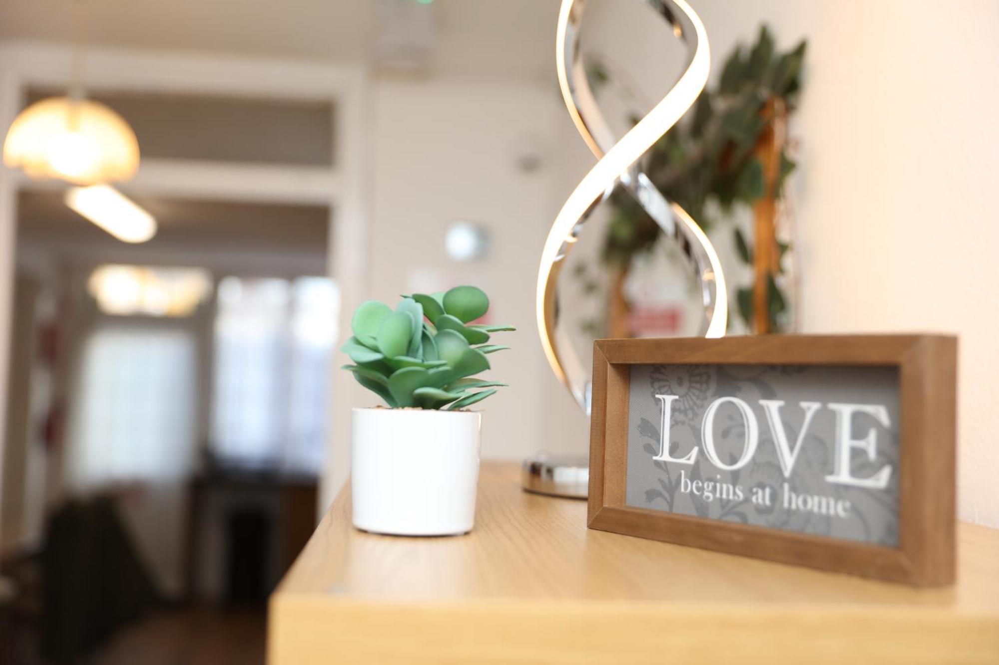 Casa vacanze The Entire 4 Bedroom House Near Victoria Park And In Bow E3 *
